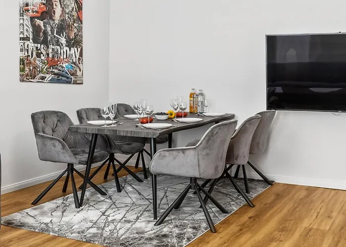 Sky9 District 6 Apartamento *