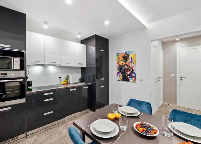 Sky9 District 6 Apartamento *