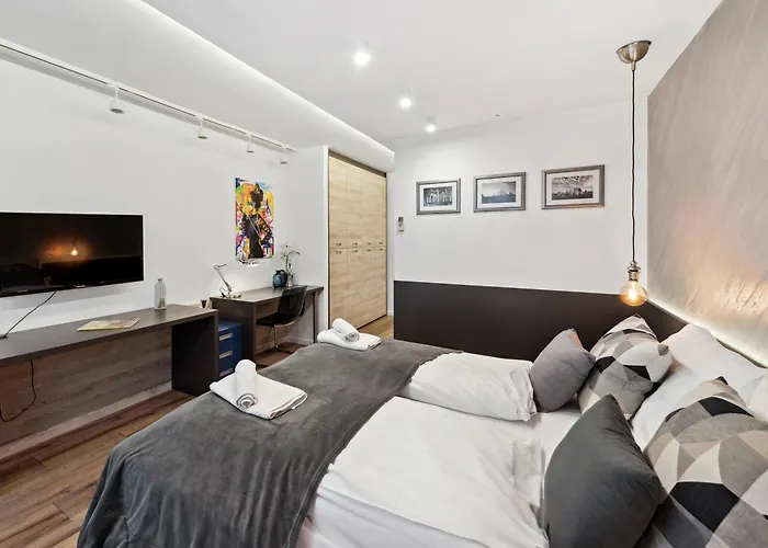 Sky9 District 6 Apartamento *